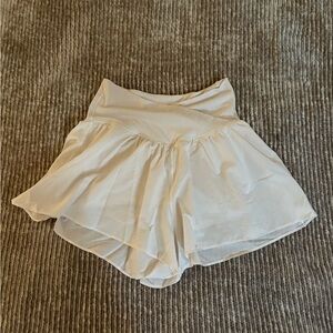 Aerie White Women's Shorts